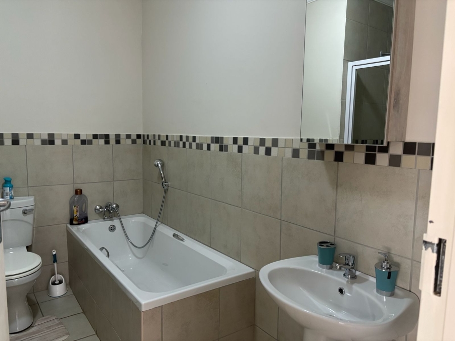 3 Bedroom Property for Sale in Waterval East North West